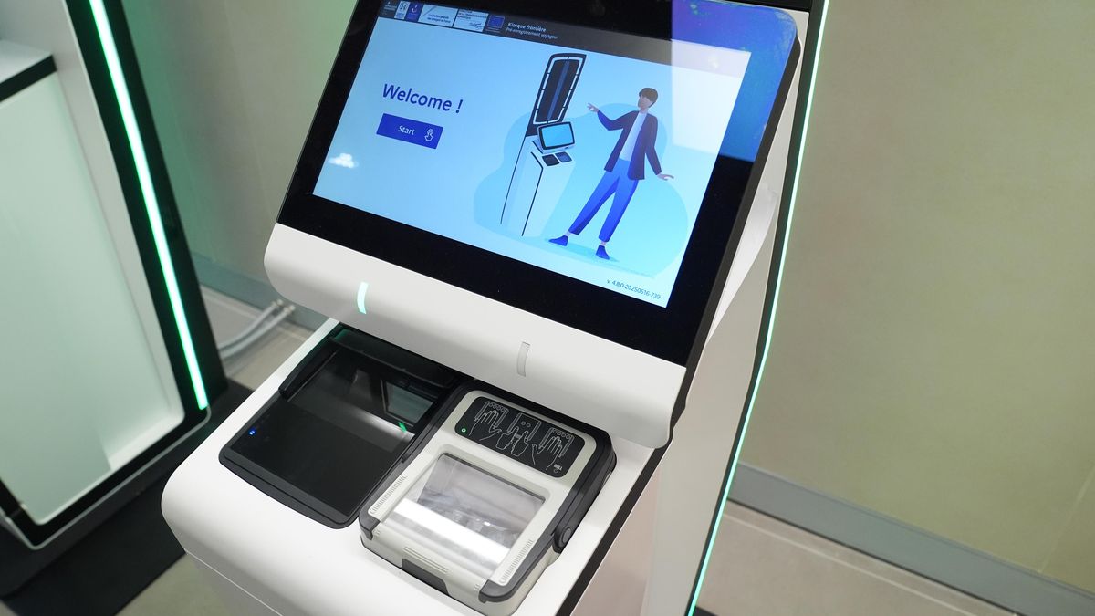 EK: Nový systém EU pro hraniční kontroly od října zamítl vstup 27 000 osob